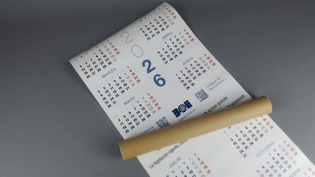 Manipulado y envío de calendarios oficiales 2026 de la AEBOE por AJA Publicidad